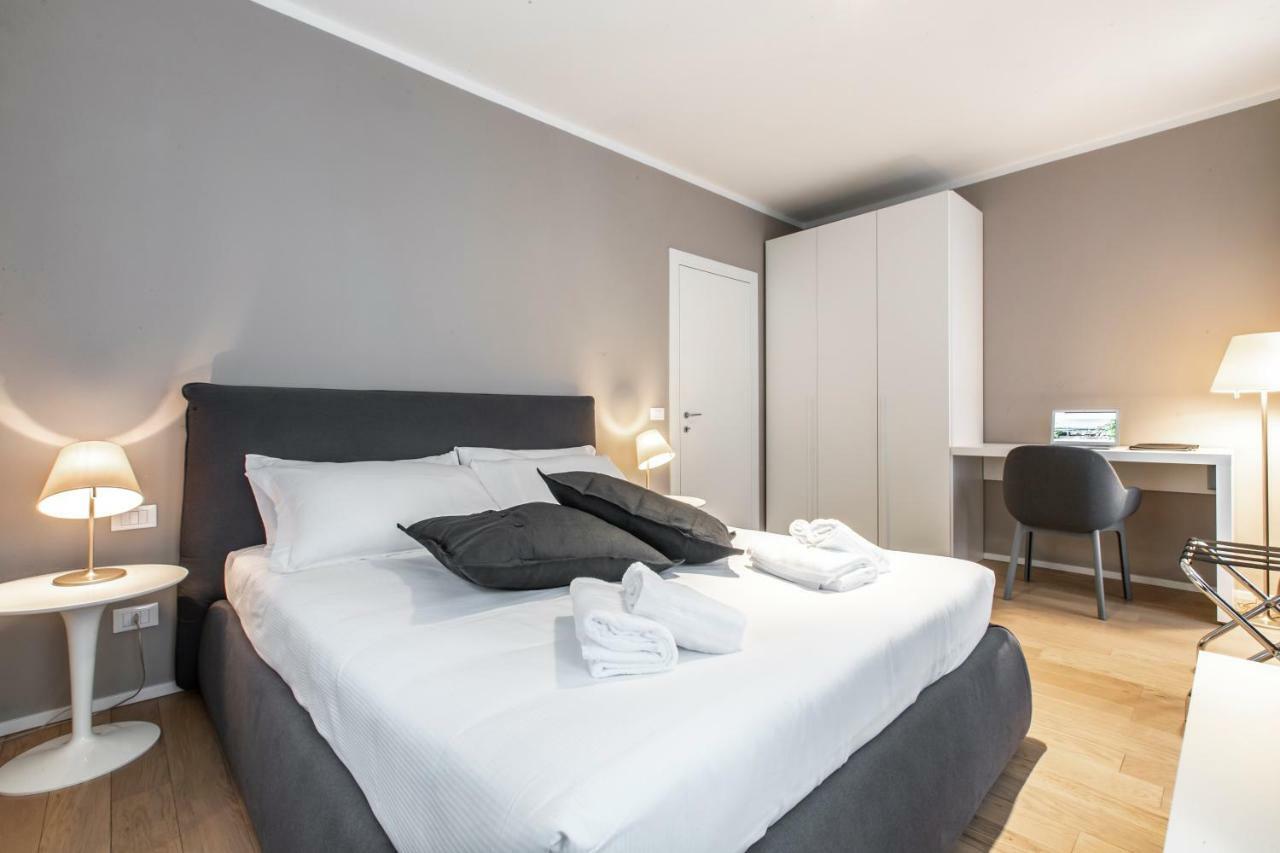 Rialto Canal View Deluxe R&R Apartment Венеция Екстериор снимка