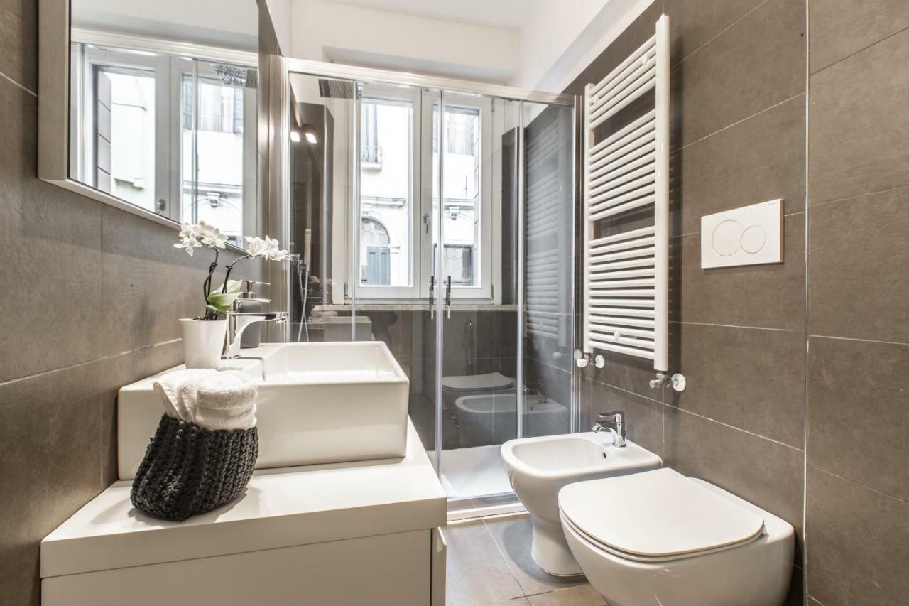 Rialto Canal View Deluxe R&R Apartment Венеция Екстериор снимка